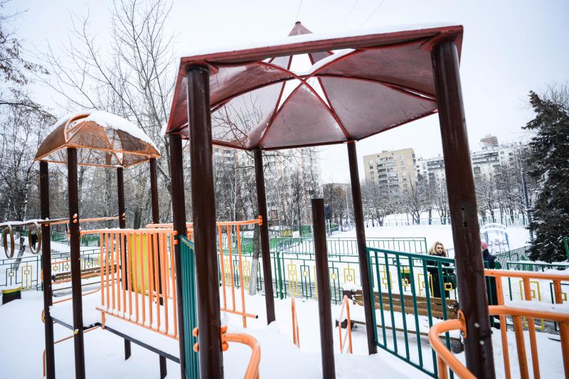 Детские и спортивные площадки планируют отремонтировать в поселении Московский