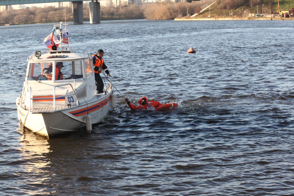 Спасатели Москвы планируют ввести круглосуточное дежурство на пляжах