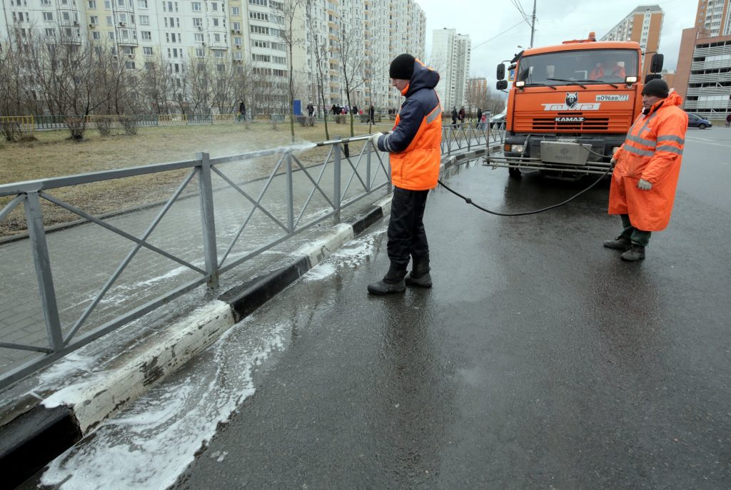 Московское метро привлечет 30 тысяч сотрудников для месячника уборки