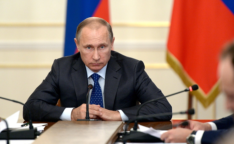 Россияне вновь выразили доверие работе Владимира Путина