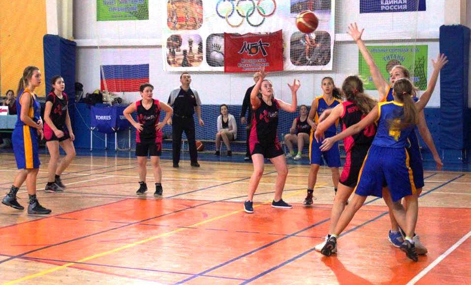 Баскетбольная команда школы №1391 вышла в финал Школьной лиги