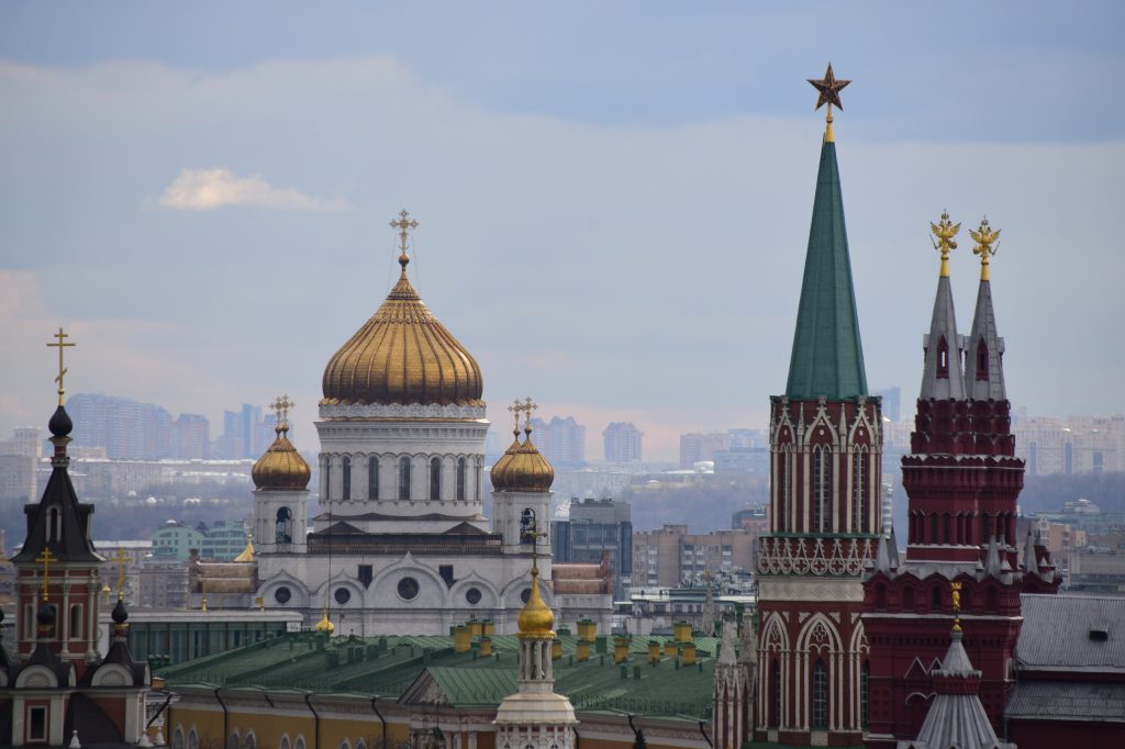 В среду Москву ожидает «плюс 12» и небольшой дождь