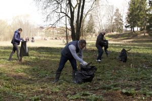 Префект ТиНАО Дмитрий Набокин принял участие в субботнике в поселении Воскресенское.