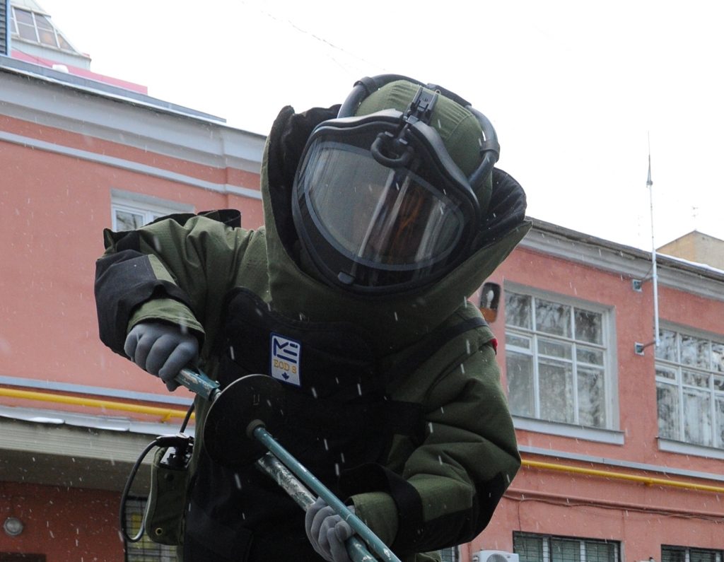 Взрывы в метро Петербурга: новая бомба обезврежена на станции «Площадь восстания»