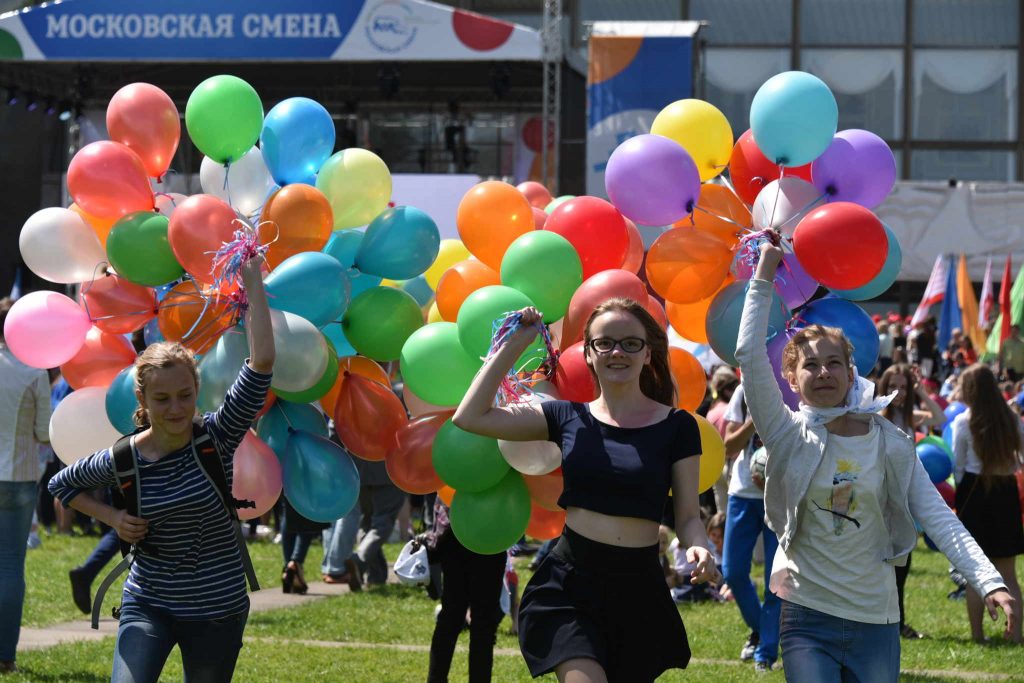 Более 780 человек проведут каникулы в июне по программе «Московская смена»