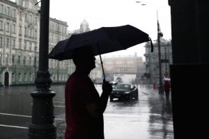 В Москве снова дожди и похолодание. Фото: "Вечерняя Москва"