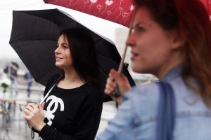 Жара и сильный дождь ожидают москвичей в пятницу