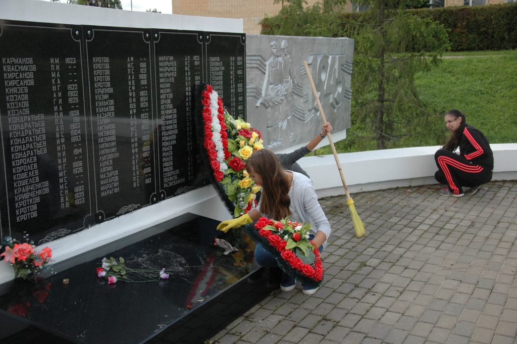 Памятники погибшим воинам в Великой Отечественной войне приведут в порядок в Михайлово-Ярцевском