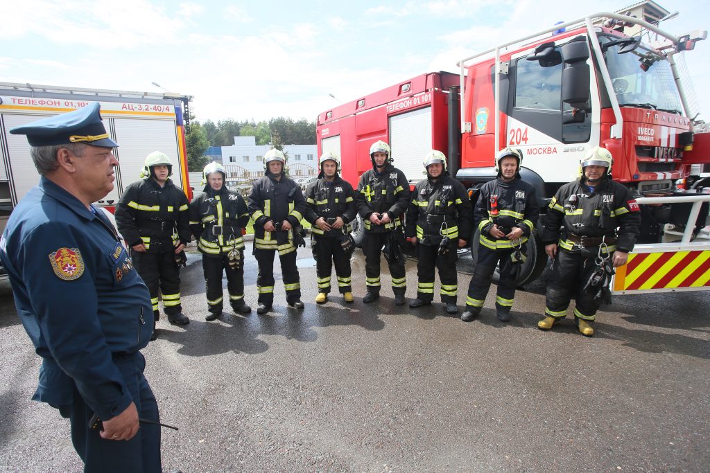 Комплекс мер по усилению безопасности провели пожарные и спасатели Новой Москвы