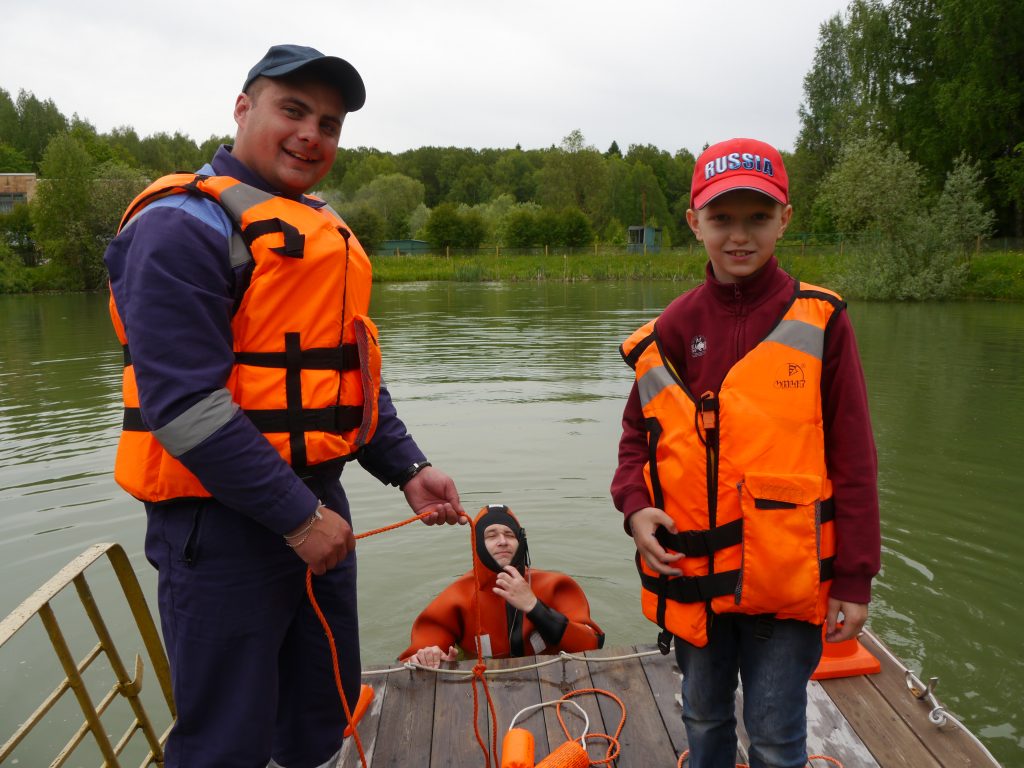Спасатели напомнят в летних лагерях правила безопасности на воде