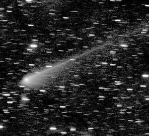 Через несколько лет комета Энке приблизится к Земле Фото: Скриншот с видео