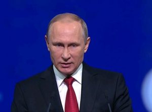 Президент России Владимир Путин заявил о поддержке программы реновации в столице