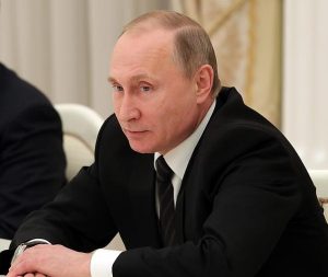 Владимир Путин утвердил поправки к Трудовому кодексу России