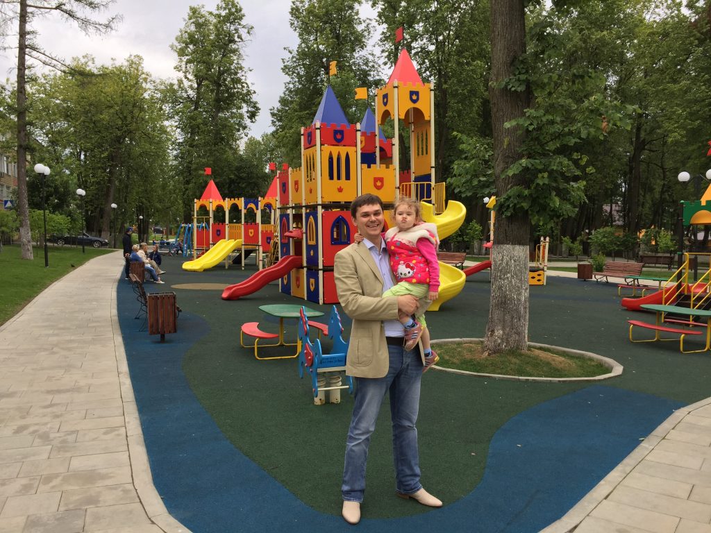 Новая Москва глазами жителей: Стало больше комфортных детских площадок