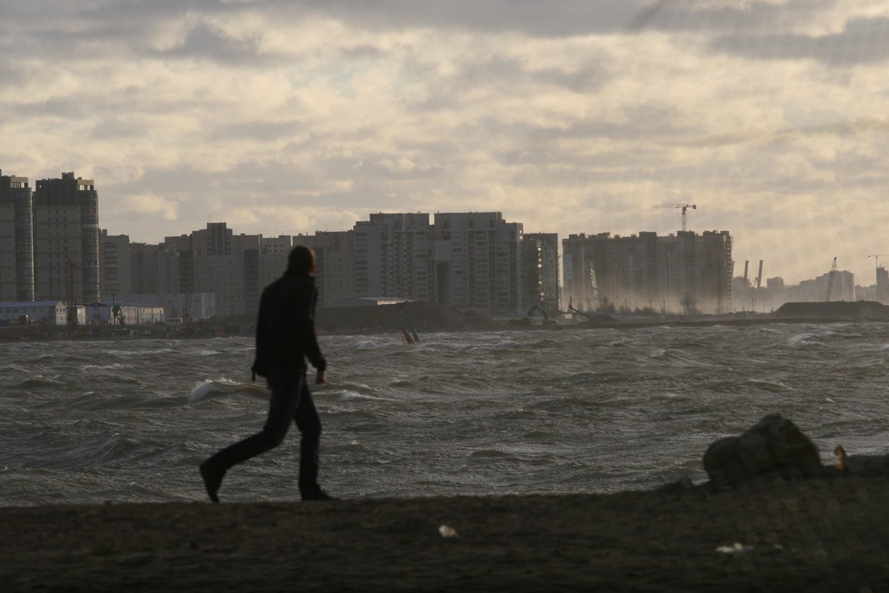 Синоптики вновь предупредили Москву о шторме