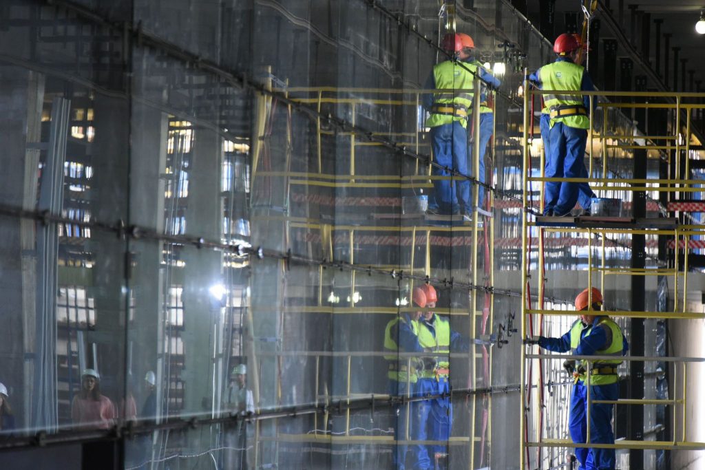 В строительстве Кожуховской линии задействуют пять тысяч работников. Фото: архив, "Вечерняя Москва"