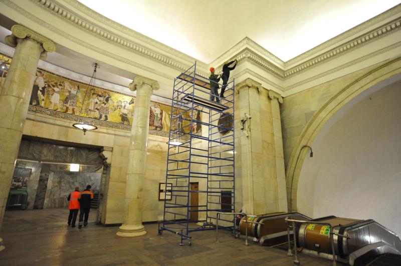 Эскалатор станции метро «Киевская» закроется на ремонт
