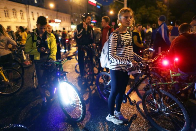 Порядка 20 тысяч человек примут участие в Ночном велопараде в Москве