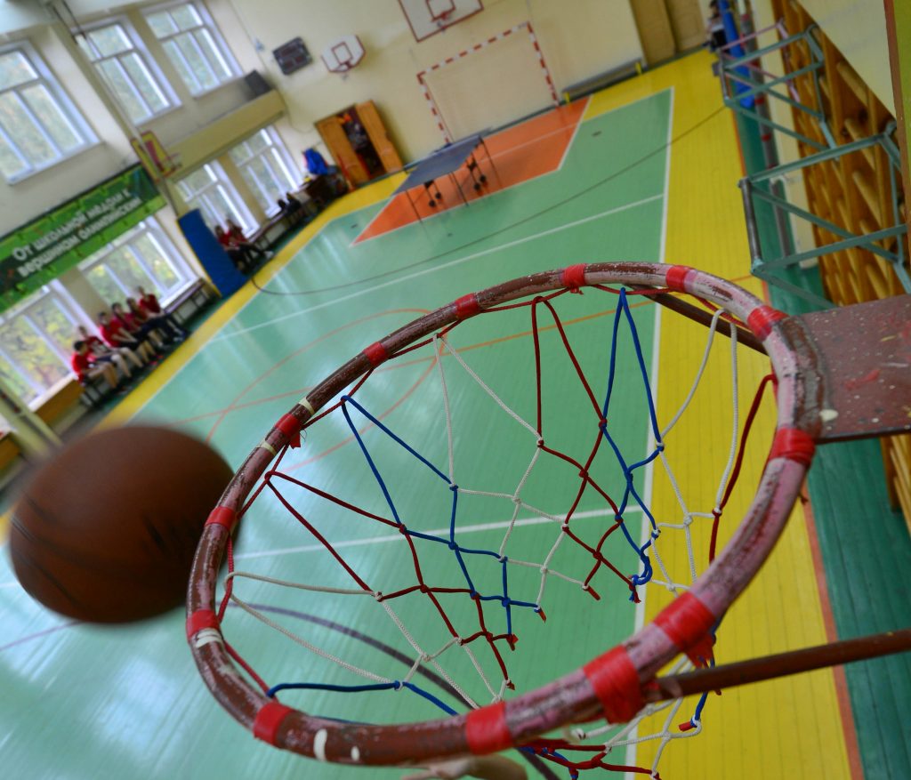 Баскетбол и мини-футбол войдут в дополнительную программу. Фото: Наталья Феоктистова