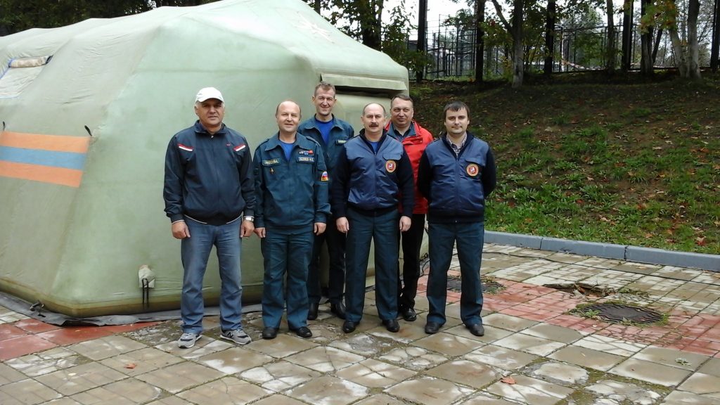 Спасатели Новой Москвы провели тренировку в рамках празднования годовщины Гражданской обороны