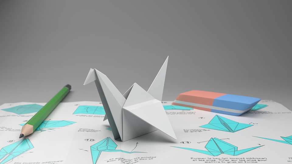Необычным техникам искусства оригами научат в Марушкинском