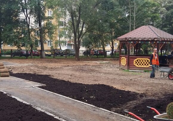 Благоустройство территорий двух детских садов в Щербинке планируют завершить ко Дню города. Фото: Олег Дианов