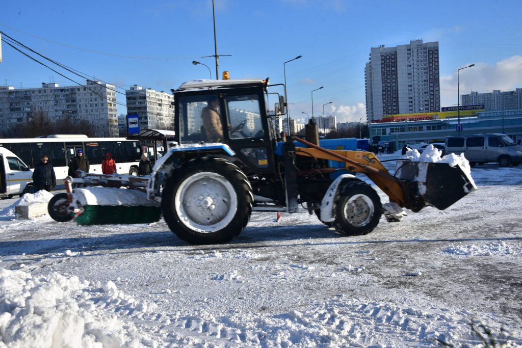 Устойчивый снежный покров ждет Москву к середине ноября