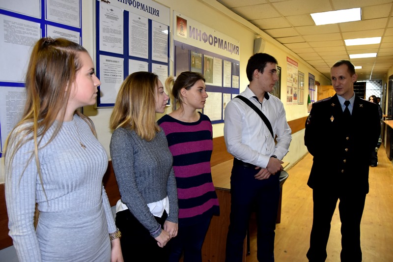 День открытых дверей для старшеклассников состоялся в отделе полиции «Московский»