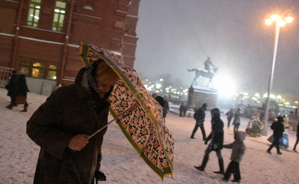 На среду Москве пообещали мороз и ветер