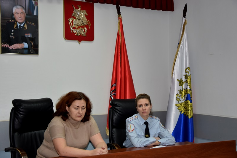День открытых дверей для будущих выпускников прошел в отделе полиции «Троицкий»