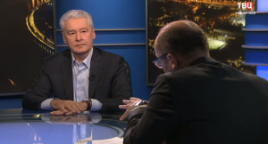 Мэр Москвы Сергей Собянин в прямом эфире телеканала «ТВ-Центр» дал ответы на актуальные вопросы современных горожан. Фото: скриншот прямого эфира телеканала «ТВ-Центр»