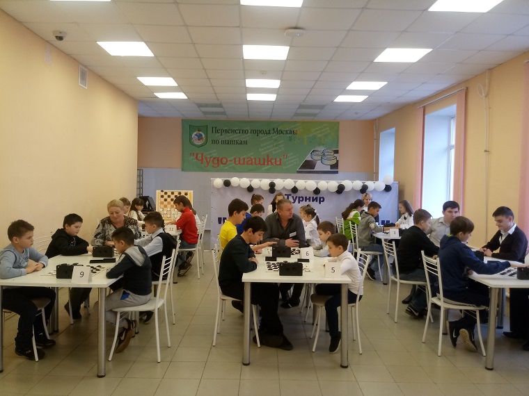 Школьники Вороновского заняли второе место в турнире по шашкам