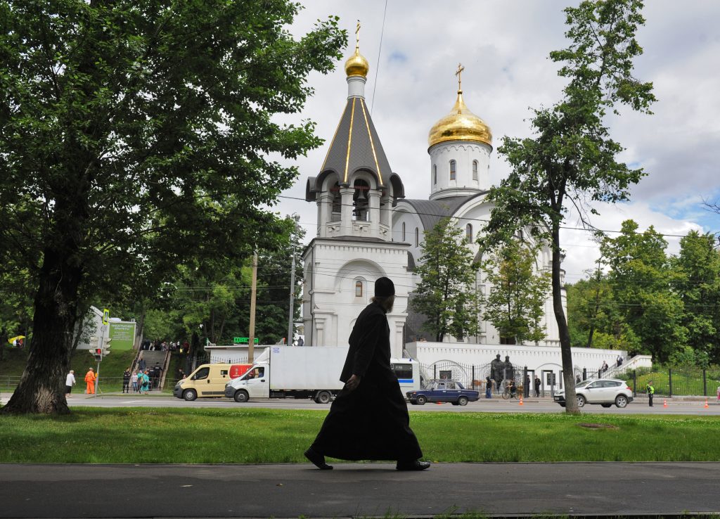 Столичная епархия включает более 1150 храмов. Фото: Александр Кожохин