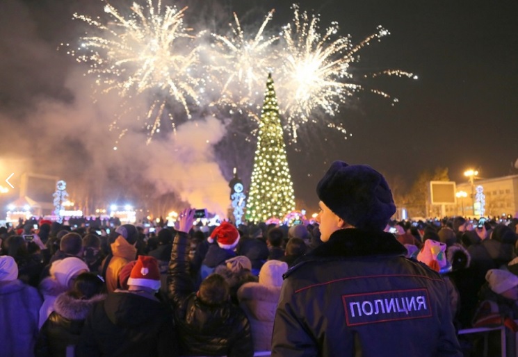 Проверки безопасности провели в Роговском в новогодние праздники