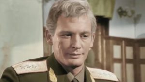 Зрители увидят и современные ленты, и советскую классику. Фото: скриншот «Офицеры», 1971, YouTube