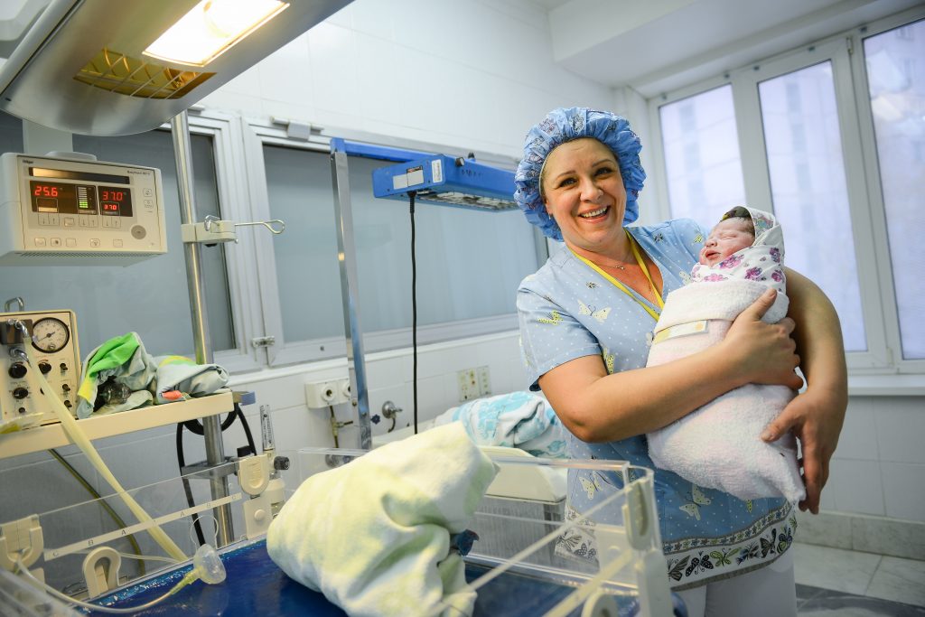 Более 50 малышей родилось в Новофедоровском в 2017 году