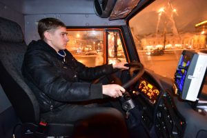 Сотрудники ЦОДД попросили автовладельцев Москвы пересесть на общественный транспорт