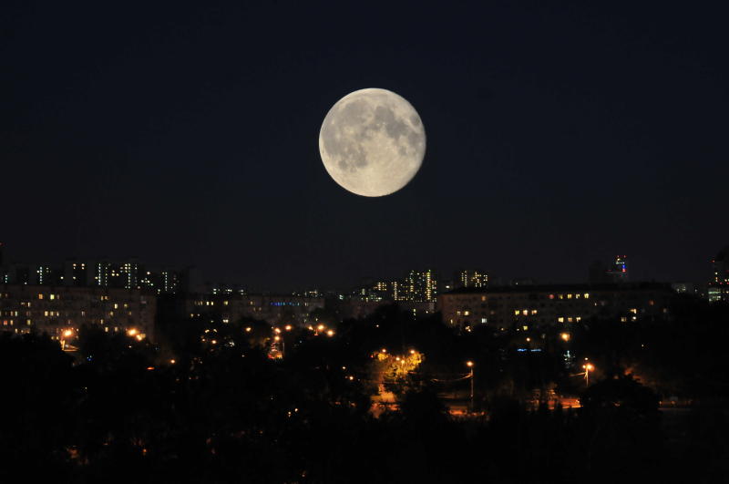 Полное лунное затмение в конце января совпадет с суперлунием