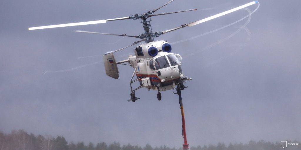 Вертолетчики МАЦ отмечают профессиональный праздник. Фото: mos.ru