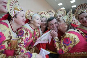 28 января 2018 года. Новофедоровское. Участники хора русской песни «Московская сторонушка» и фольклорного ансамбля «Кладец» на фестивале «Золотые россыпи» памяти основателя обоих коллективов Вячеслава Урскова. Фото: Виктор Хабаров