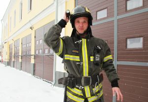 Спасатели потушили пожар в старинной усадьбе на территории Центрального округа Москвы