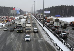 Жители Новой Москвы стали более положительно оценивать транспортную ситуацию. Фото: архив, «Вечерняя Москва»