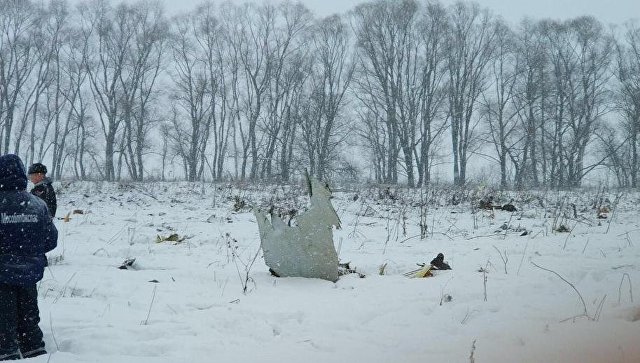 Более 70 человек погибли при крушении пассажирского самолета в Подмосковье (дополнение) 