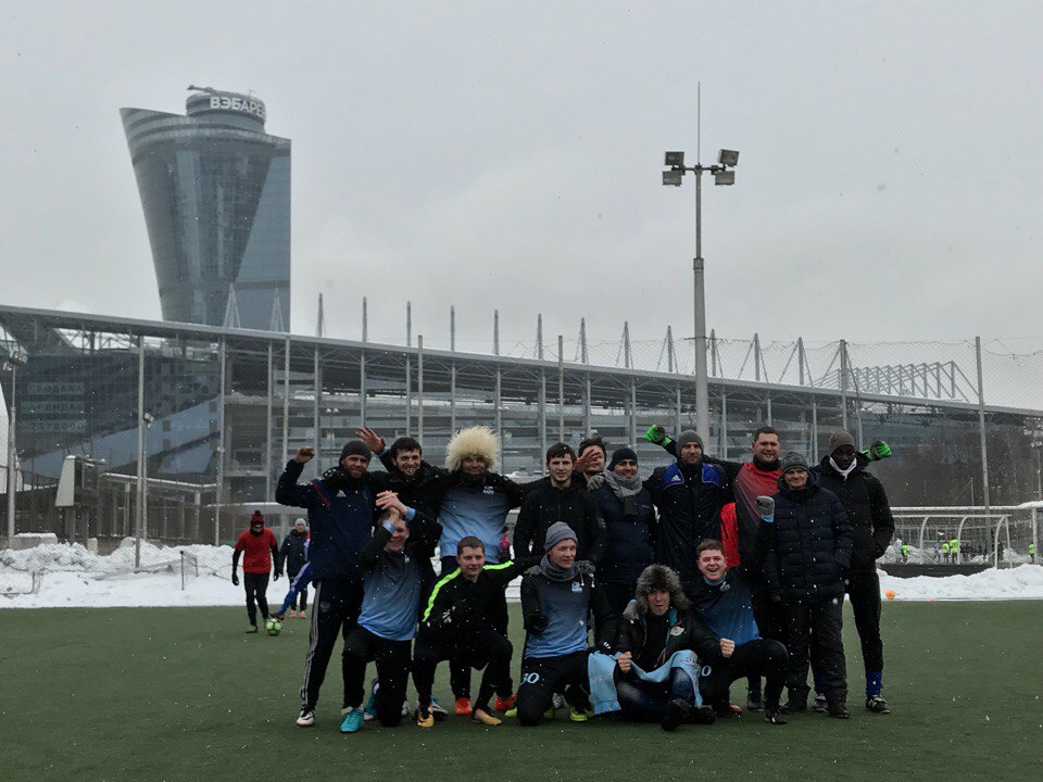 Футболисты из Внуковского одержали победу в Открытом зимнем турнире