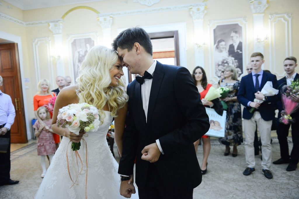 Около десяти пар Щербинки заключили брак в течение февраля. Фото: архив