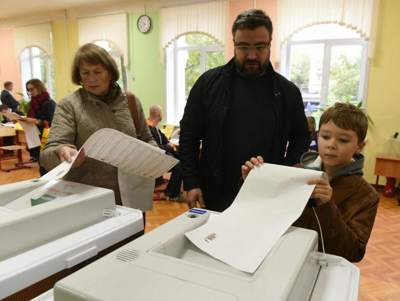 Технологией QR-кода смогут воспользоваться избиратели на двух тысячах участков в столице. Фото: архив, «Вечерняя Москва»