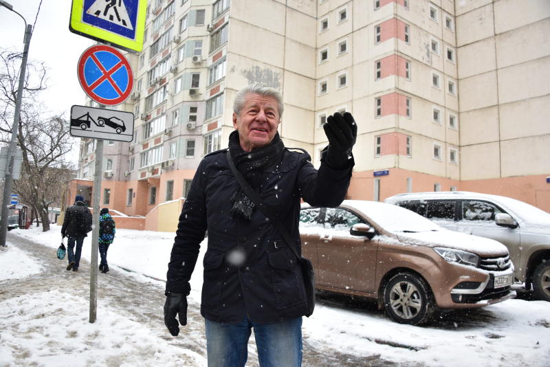 Парковочные карманы отремонтируют в Киевском