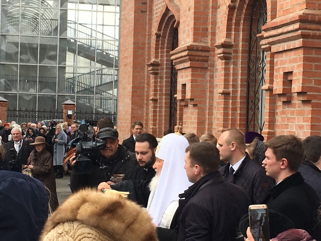 Патриарх Кирилл посетил храмы в Сосенском на Великую субботу. Фото: администрация поселения Сосенское