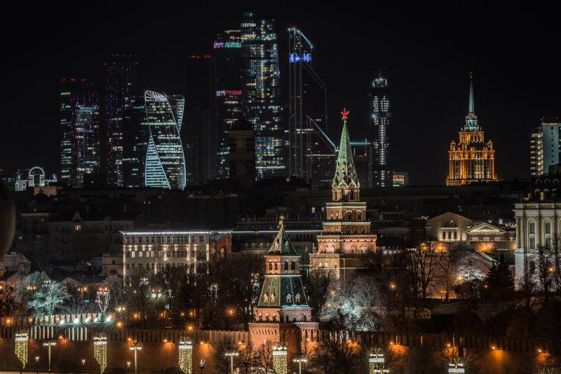 Синоптики Москвы сообщили о ясной и теплой погоде в ночь на Пасху