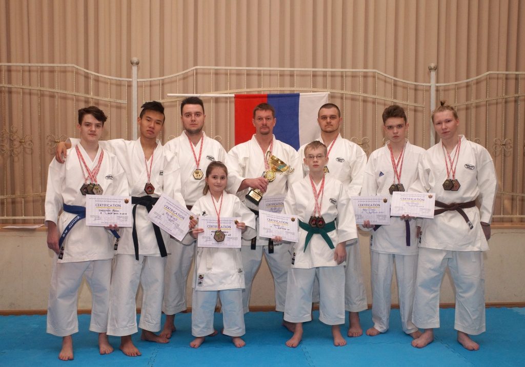 Более 15 медалей завоевали каратисты из Московского на Международном кубке. Фото: администрация ДК «Московский»